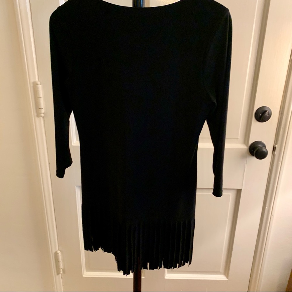 Joseph Ribkoff fringed top - Picture 4 of 4